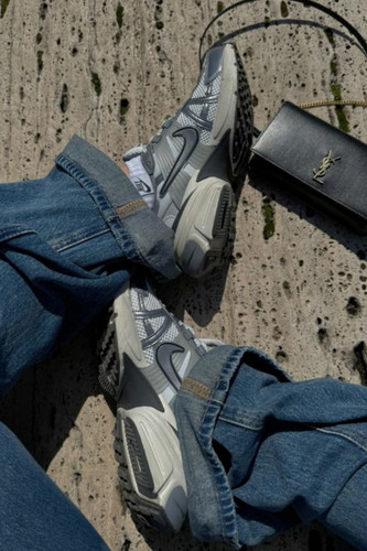 کفش کتونی مردانه و زنانه نایکی وی تو کی مسترکوالیتی ویتنام| nike v2k run