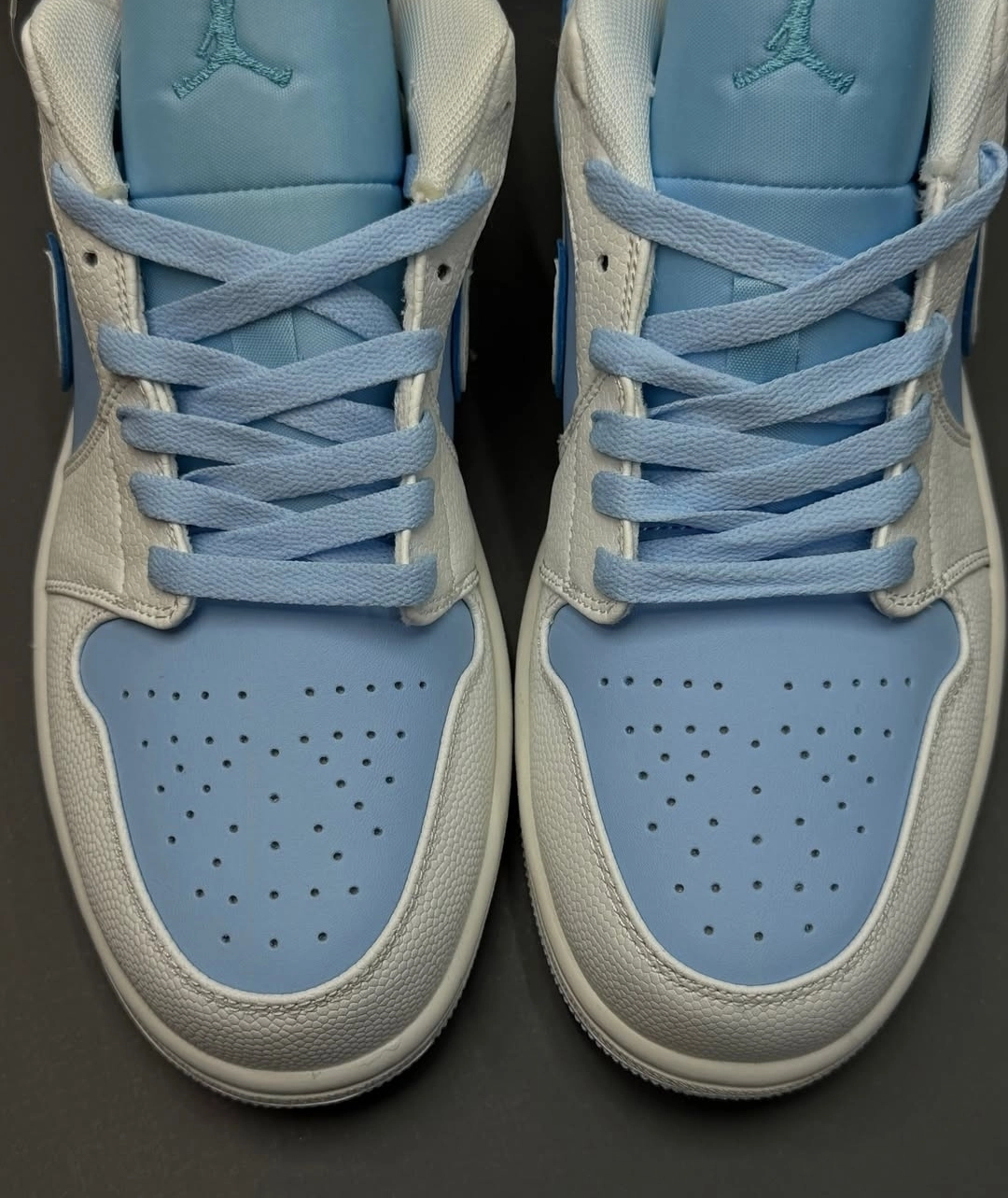کفش کتونی مردانه و زنانه نایکی جردن وان لو ریورس آیس بلو | Nike Jordan 1 low reverse ice blue
