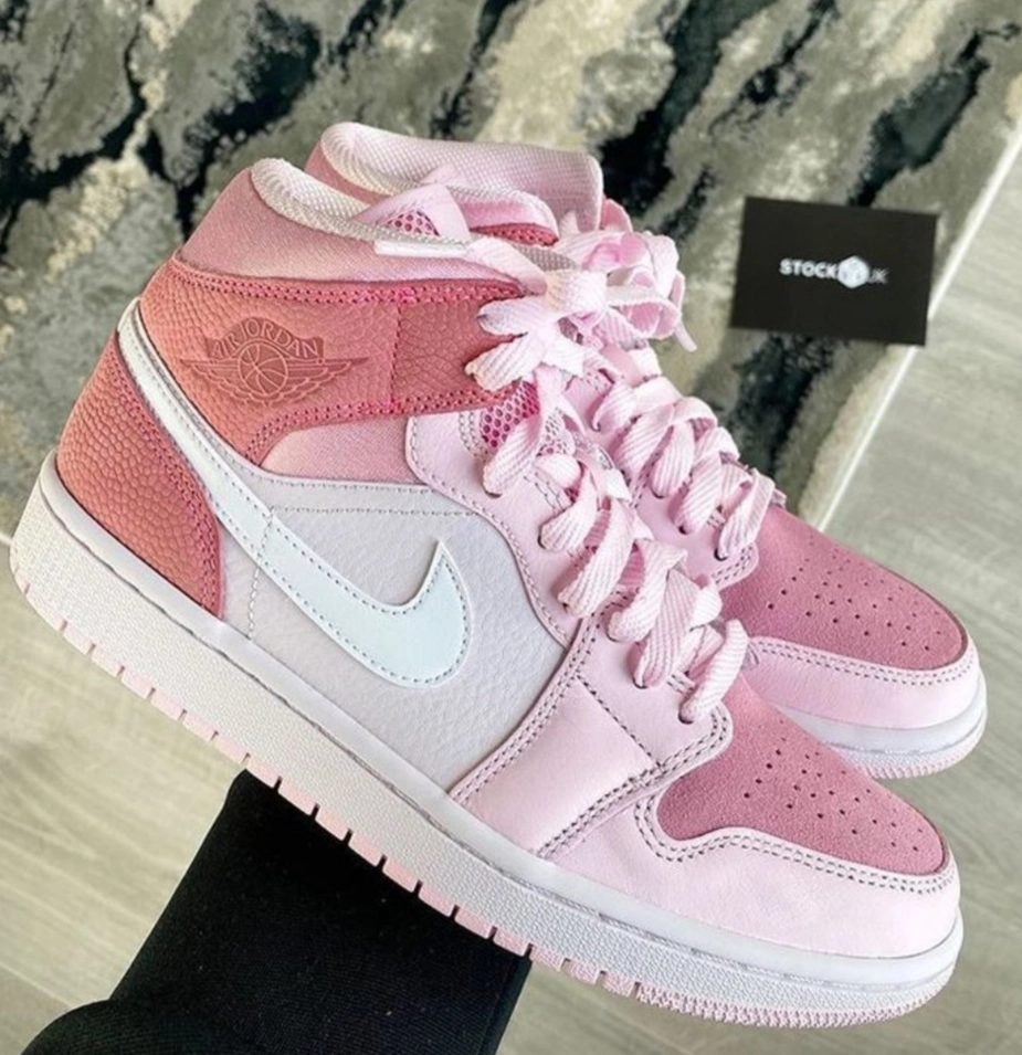 کتونی دخترانه زنانه نایکی جردن وان ساقدار صورتی|nike Jordan 1 pinky