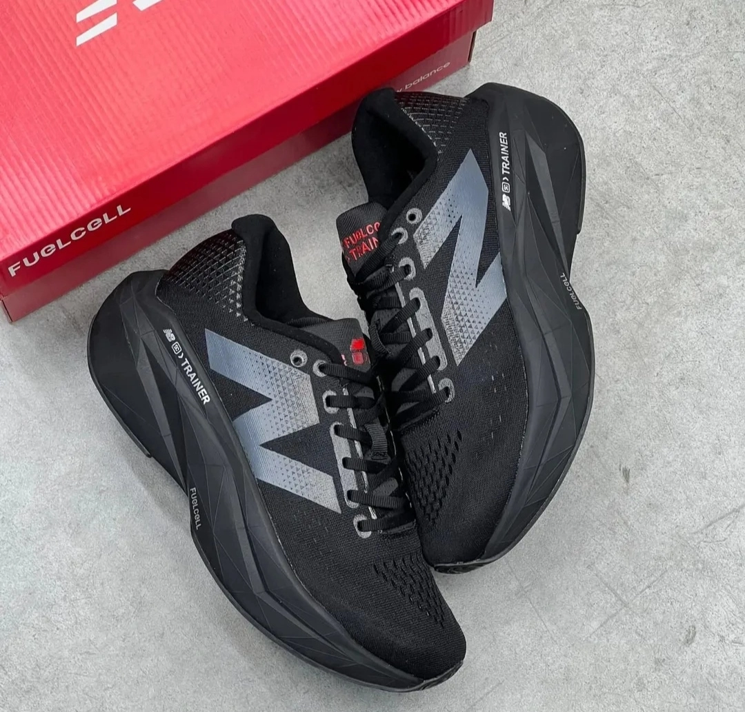 کفش کتونی مردانه و زنانه نیوبالانس ترینر New balance trainer FUGLCGLL رنگ مشکی