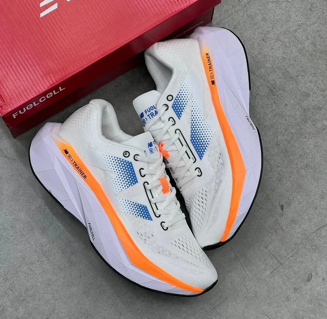 کفش کتونی مردانه و زنانه نیوبالانس ترینر New balance trainer FUGLCGLL رنگ سفید نارنجی