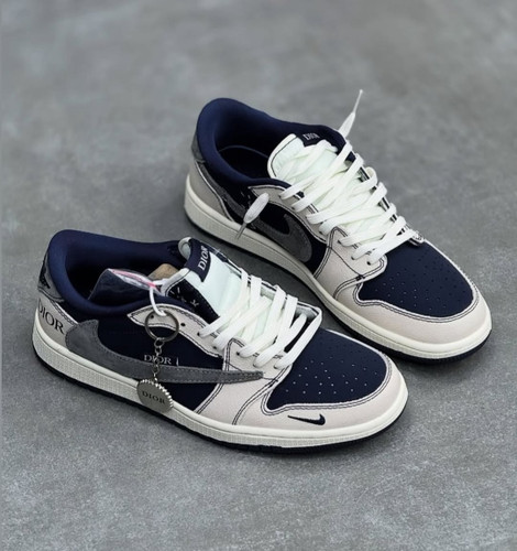 کتونی مردانه نایکی جردن وان لو ترویس دیور|Nike air Jordan 1 low travis Dior