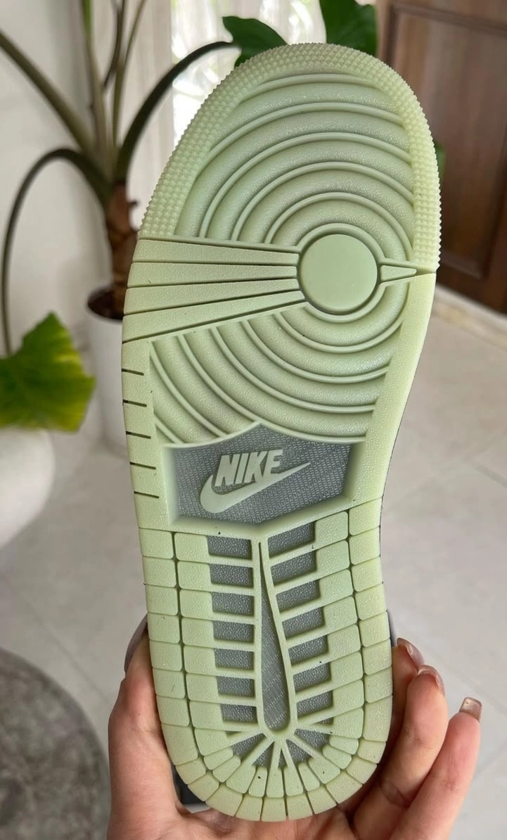کتونی مردانه نایکی جردن هالوین فورتون فلای گربه سیاه |Nike Jordan 1 low fortune Halloween black cat